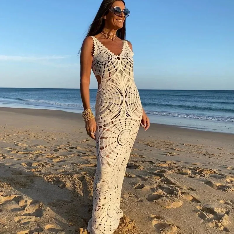 Riyo Luxe Soft Knit Resortwear Dress In White - Image 5