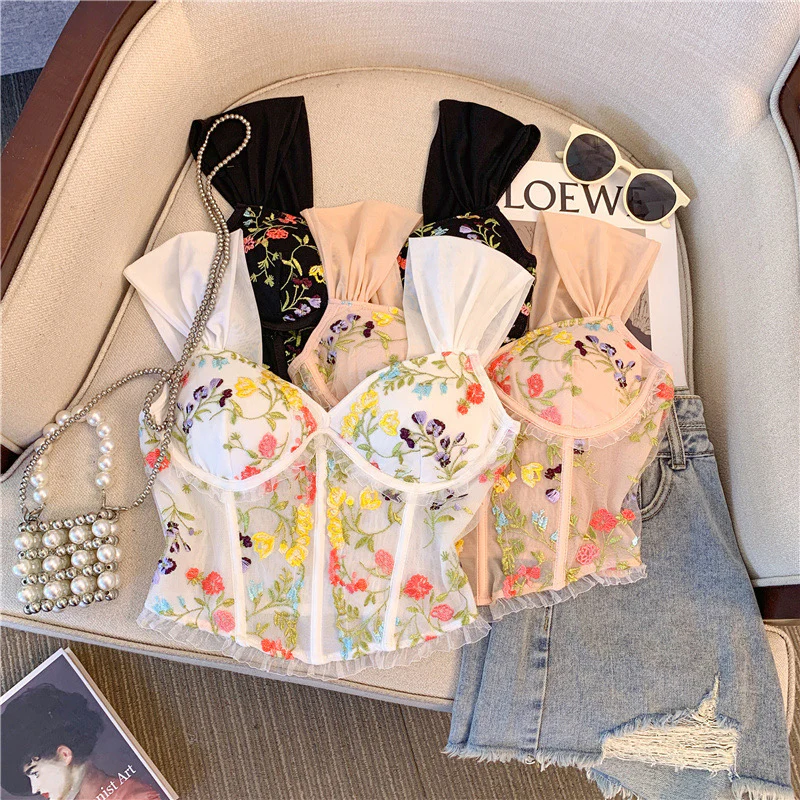 Rosie Embroidered Crop Top In White - Image 3