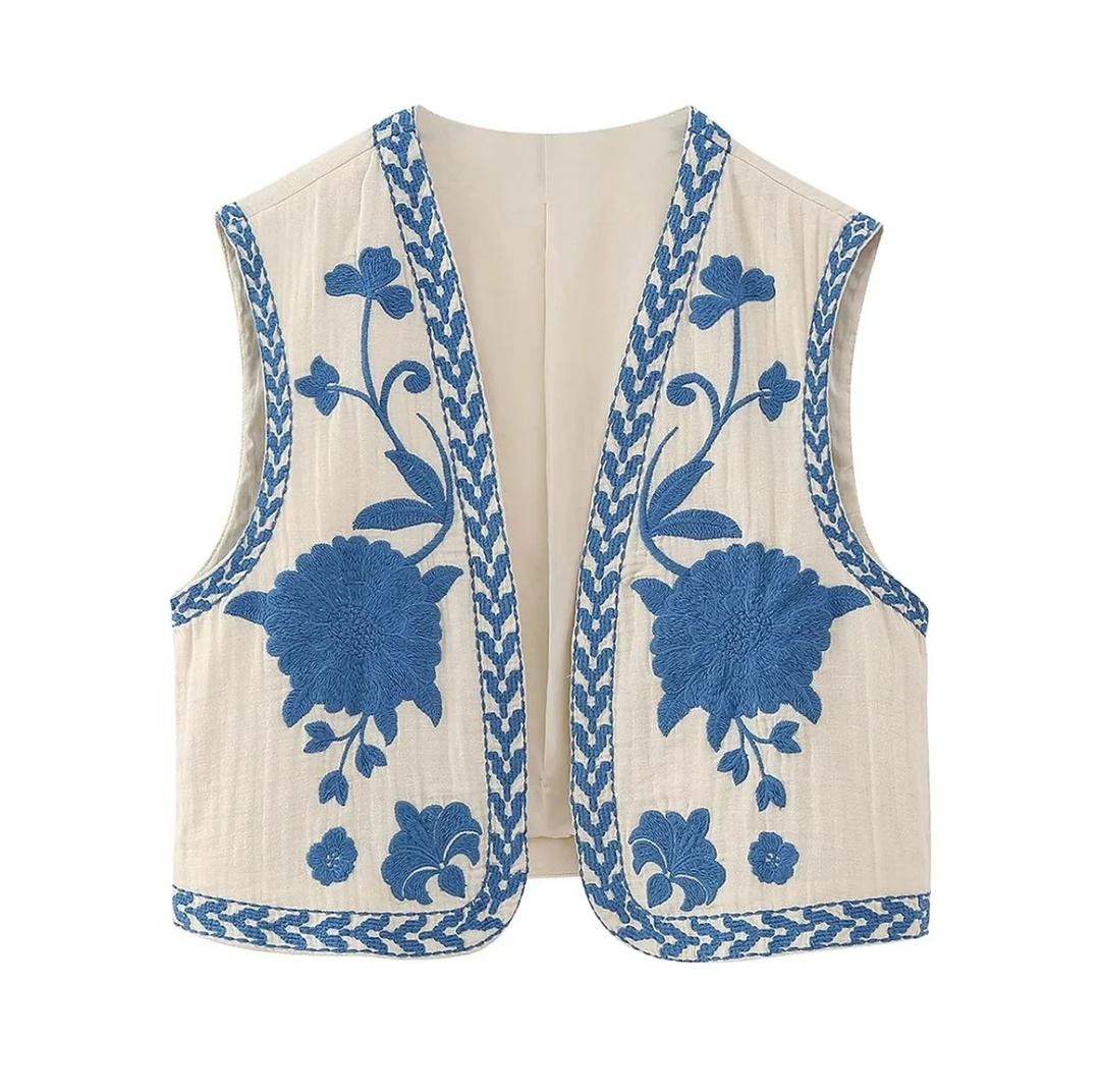 Sarai Statement Vest Top - Image 15