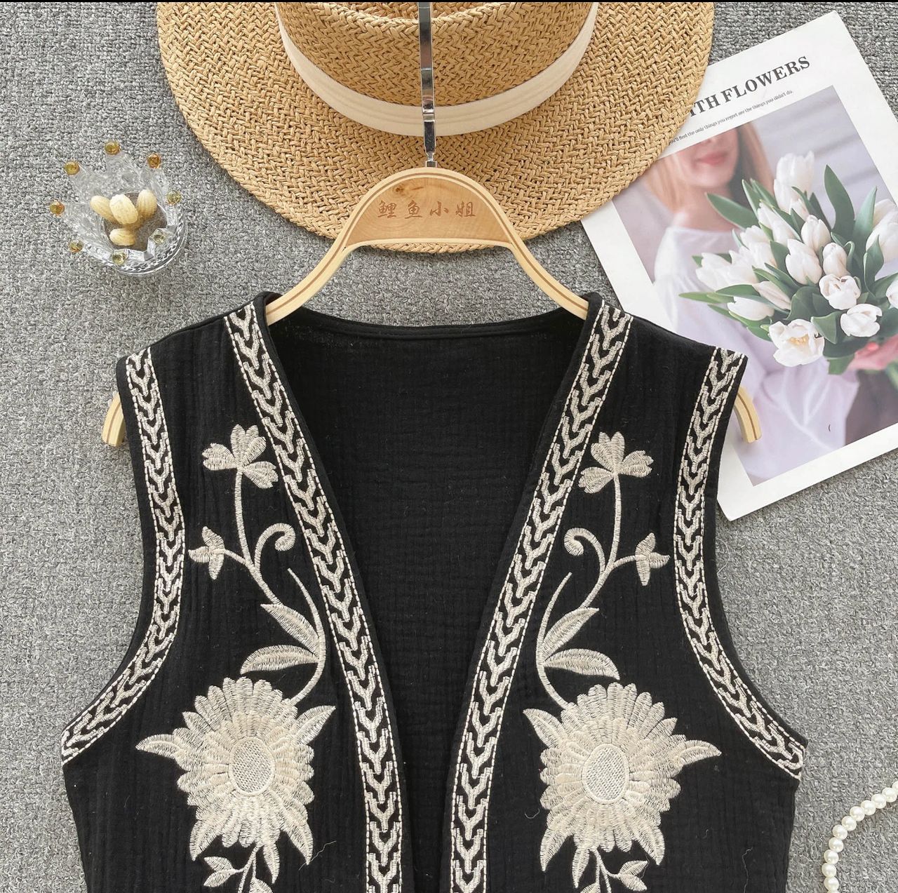 Sarai Statement Vest Top - Image 16