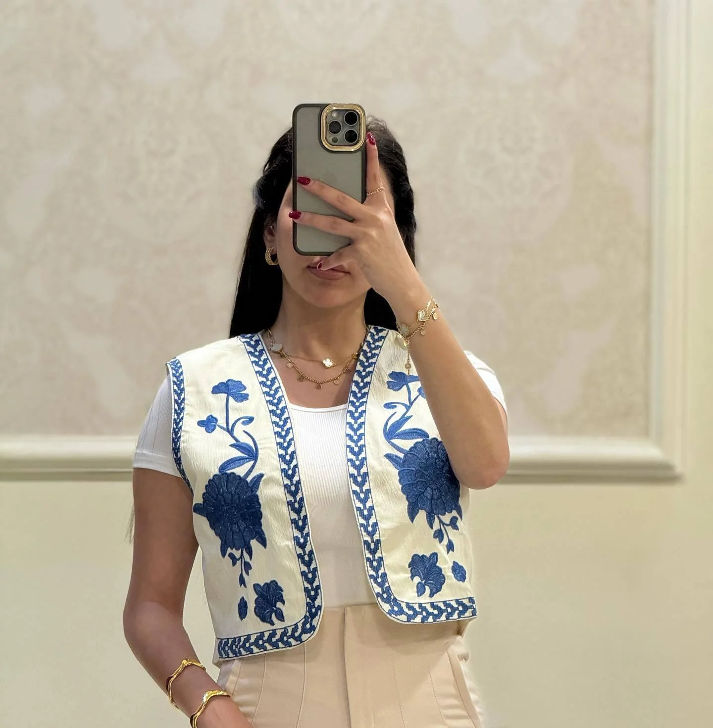 Sarai Statement Vest Top - Image 6