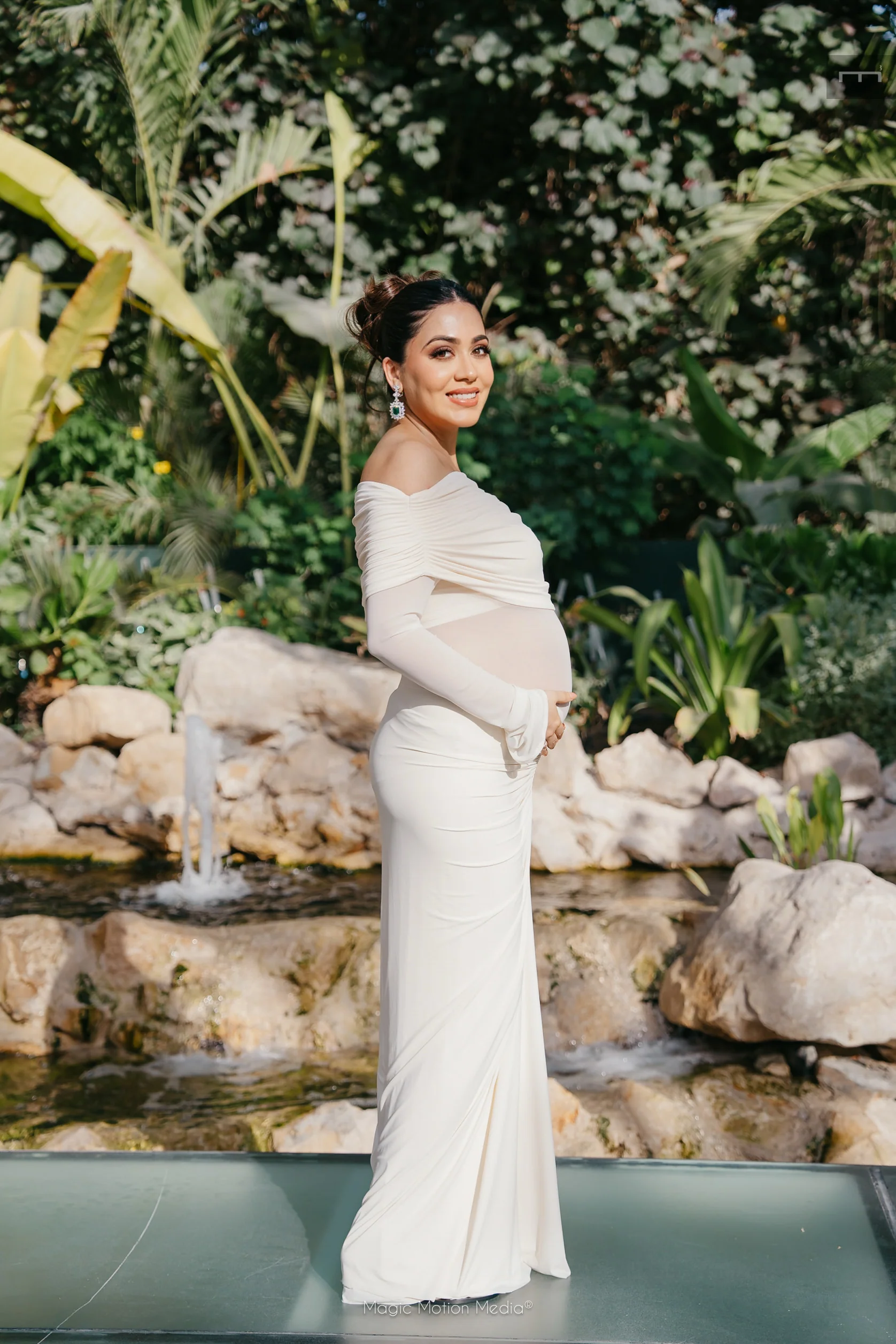 Saya Luxe Bodycon Maxi Dress - Image 13