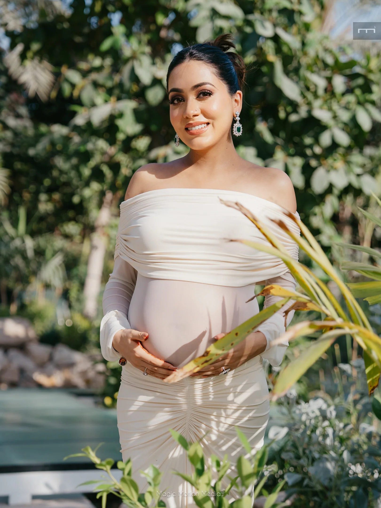 Saya Luxe Bodycon Maxi Dress - Image 8