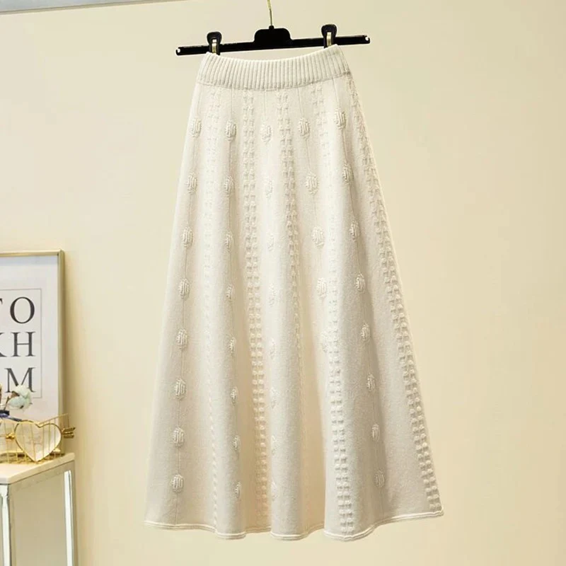 Semeah Statement Woolen Pleated Skirt - Image 3