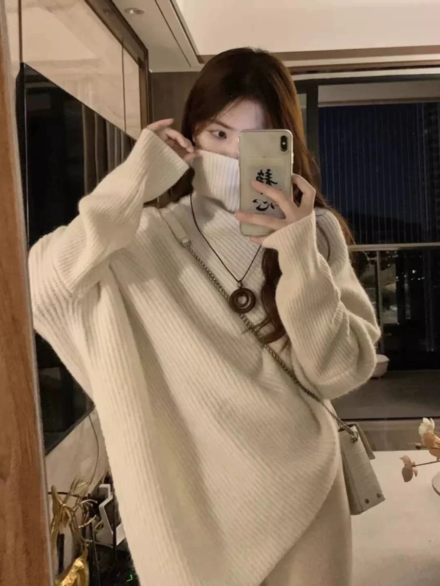 Sergio Woolen High Neck Sweater - Image 4