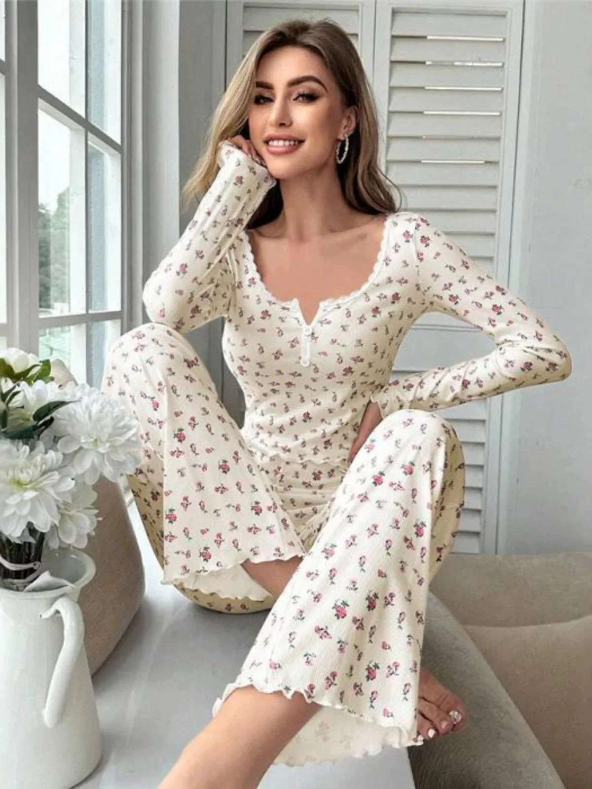 Simian Floral Nightsuit - Image 2