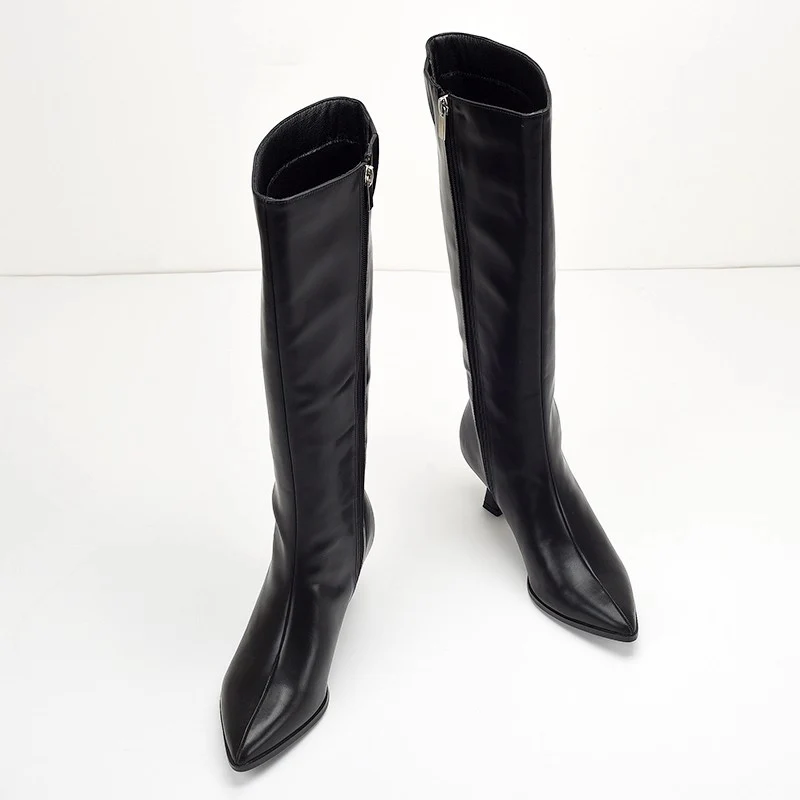 Solia Knee High Pointed Boots - Image 11
