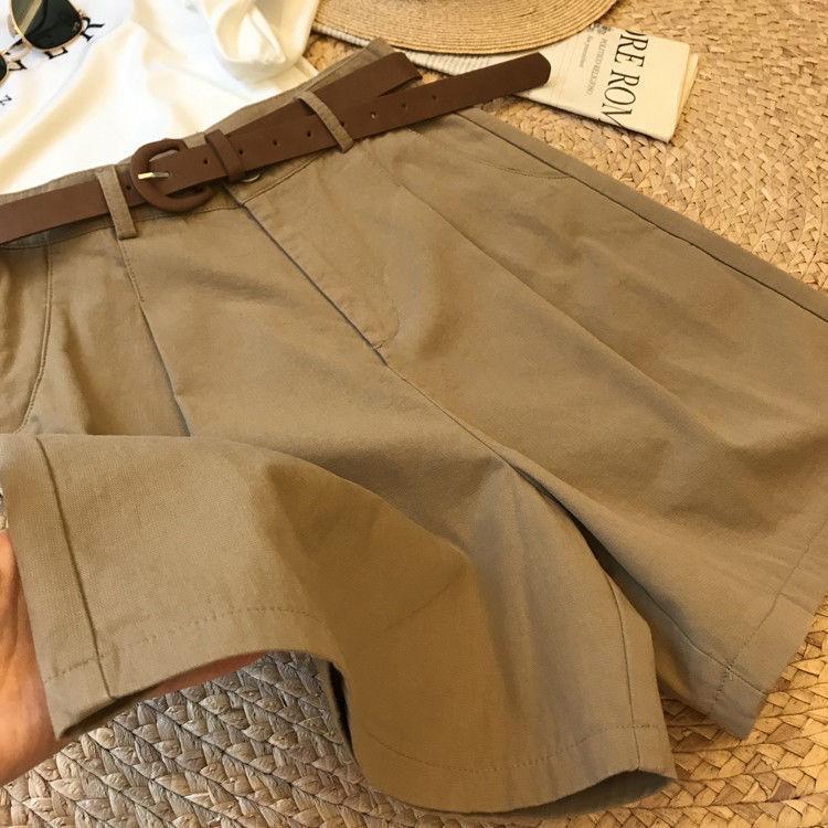 Sutton Statement Shorts With Belt In Khaki - Image 3