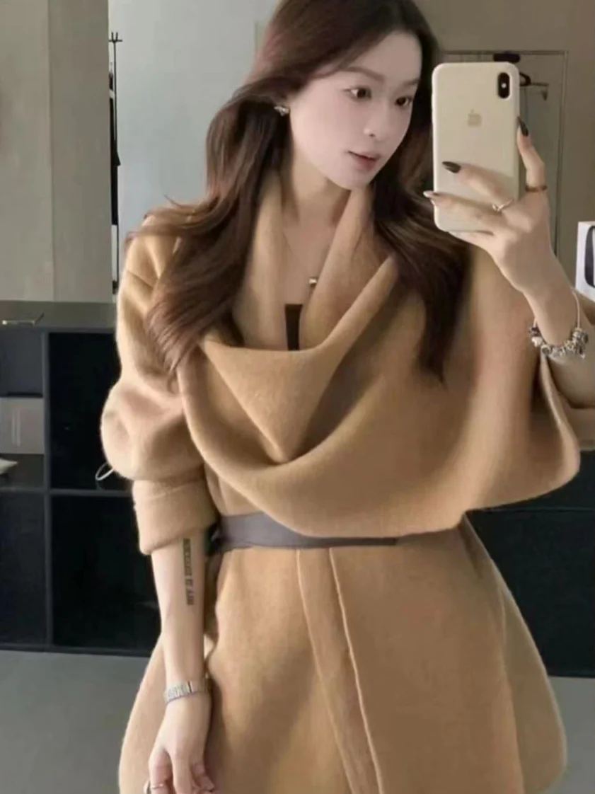 Tayla Luxe Winter Cape With Belt - Image 5