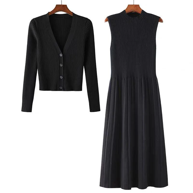 Vimith Set of Dress and Cape - Image 3